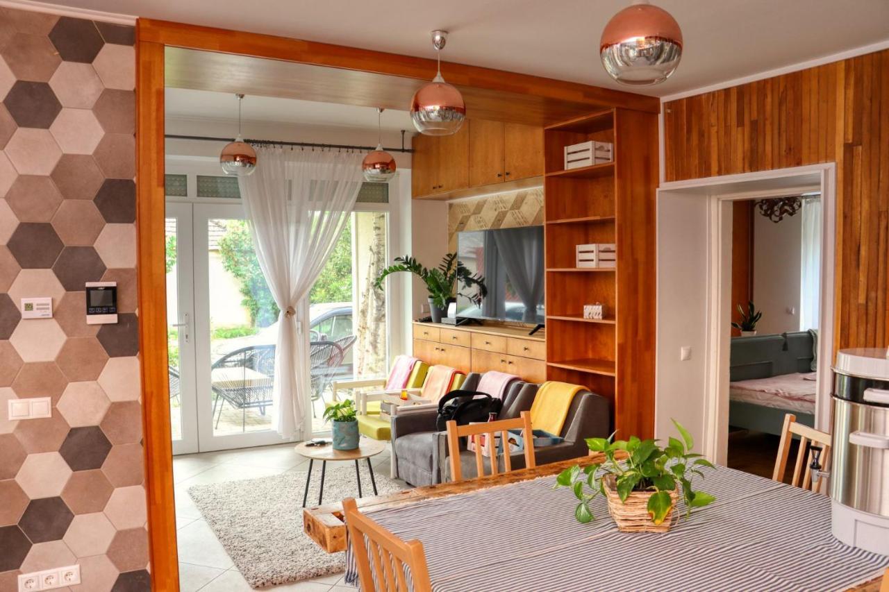 Apartamento Dióliget Ohid Exterior foto